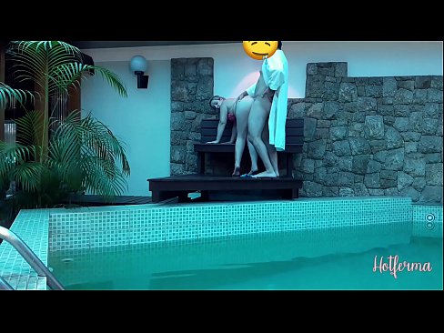 ❤️ Baas nooi bediende swembad toe, maar kon nie 'n warm weerstaan nie ☑ Porno by porn af.teatroporno.ru ❌️❤